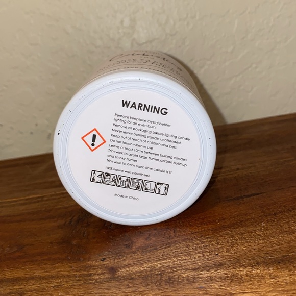 Gill + Jill Celebrating You Scented Candle - Picture 6 of 6